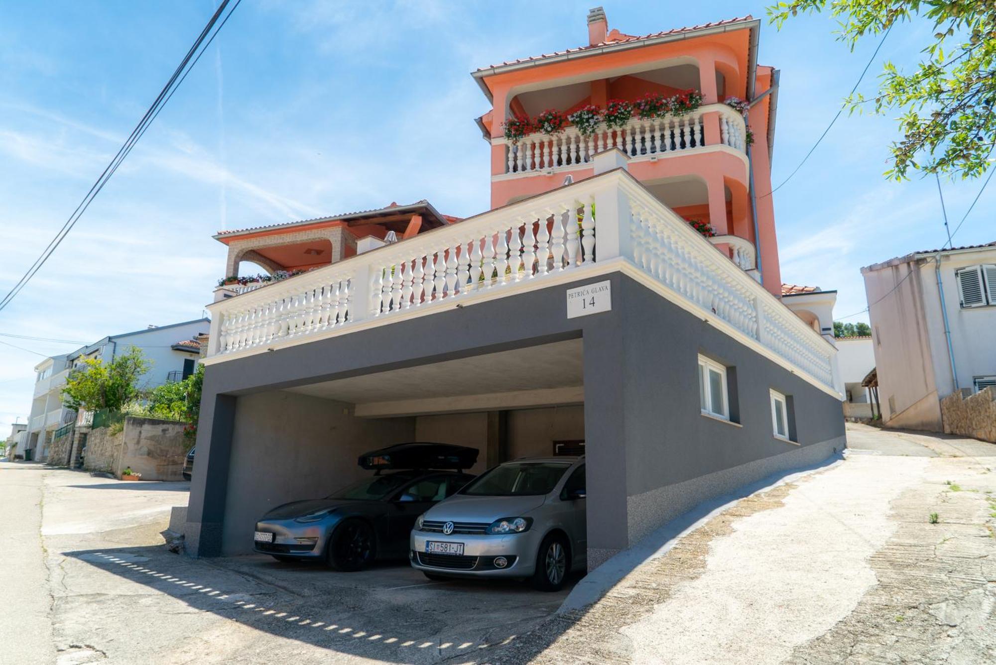 Apartments Zubcic Тисно Экстерьер фото